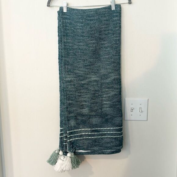 Opalhouse Teal Throw Blanket 50”x60” - Picture 1 of 5